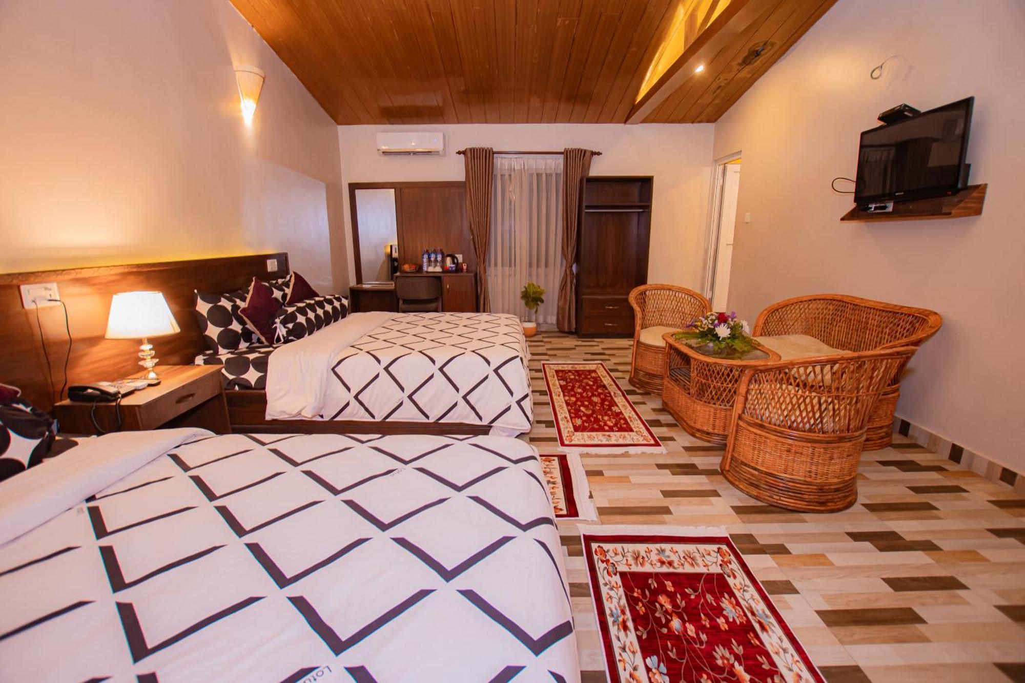 Busy Bee Resort, Покхара Екстер'єр фото